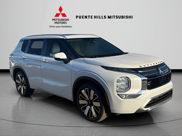 New 2026 Mitsubishi Outlander SEL FWD image 3
