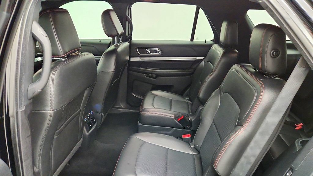 Used 2018 Ford Explorer Sport w/ Equipment Group 401A AWD/4WD image 21