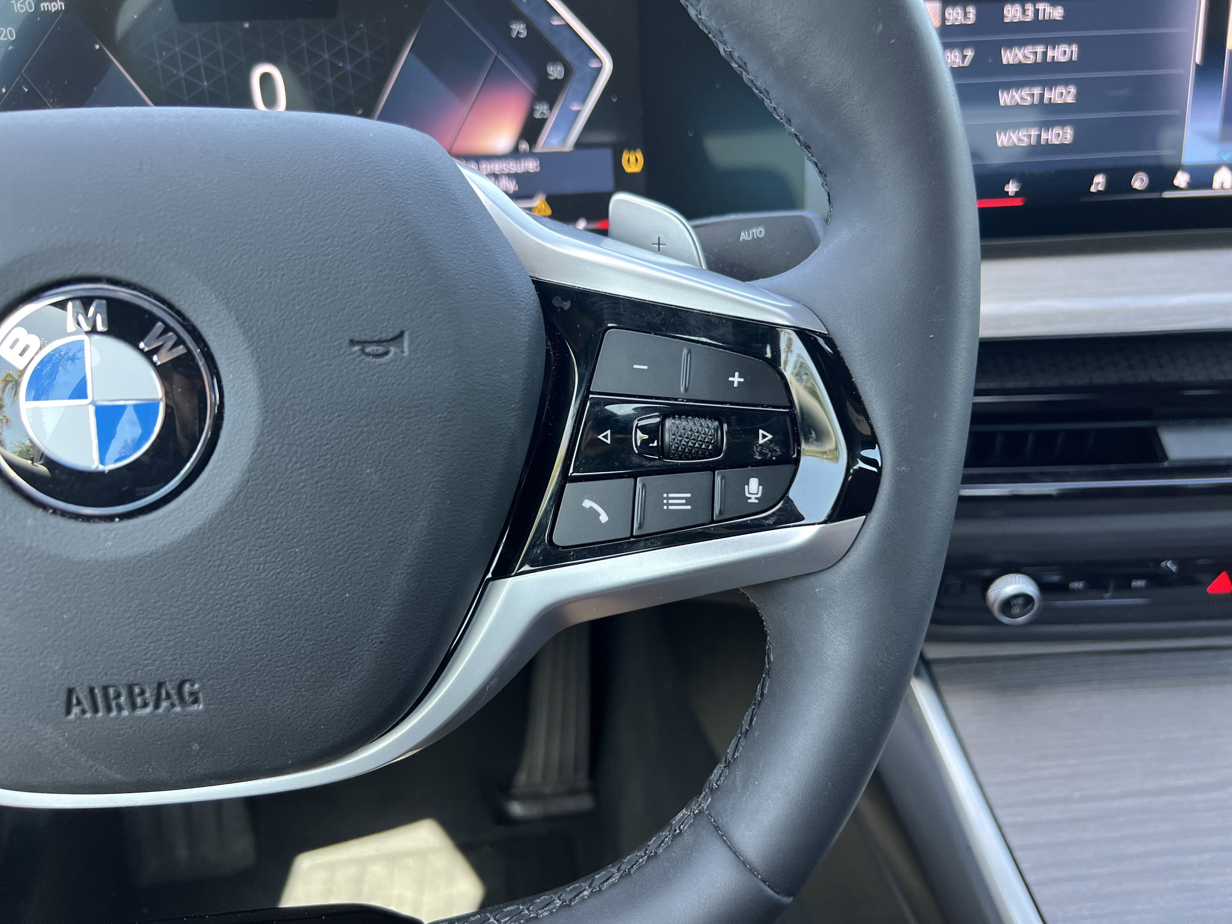 Certified 2025 BMW 330i Sedan RWD image 20