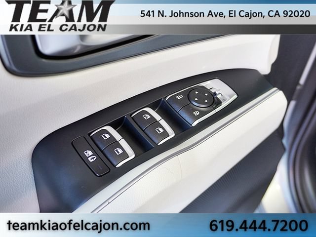 Certified 2023 Kia Sorento EX FWD image 24