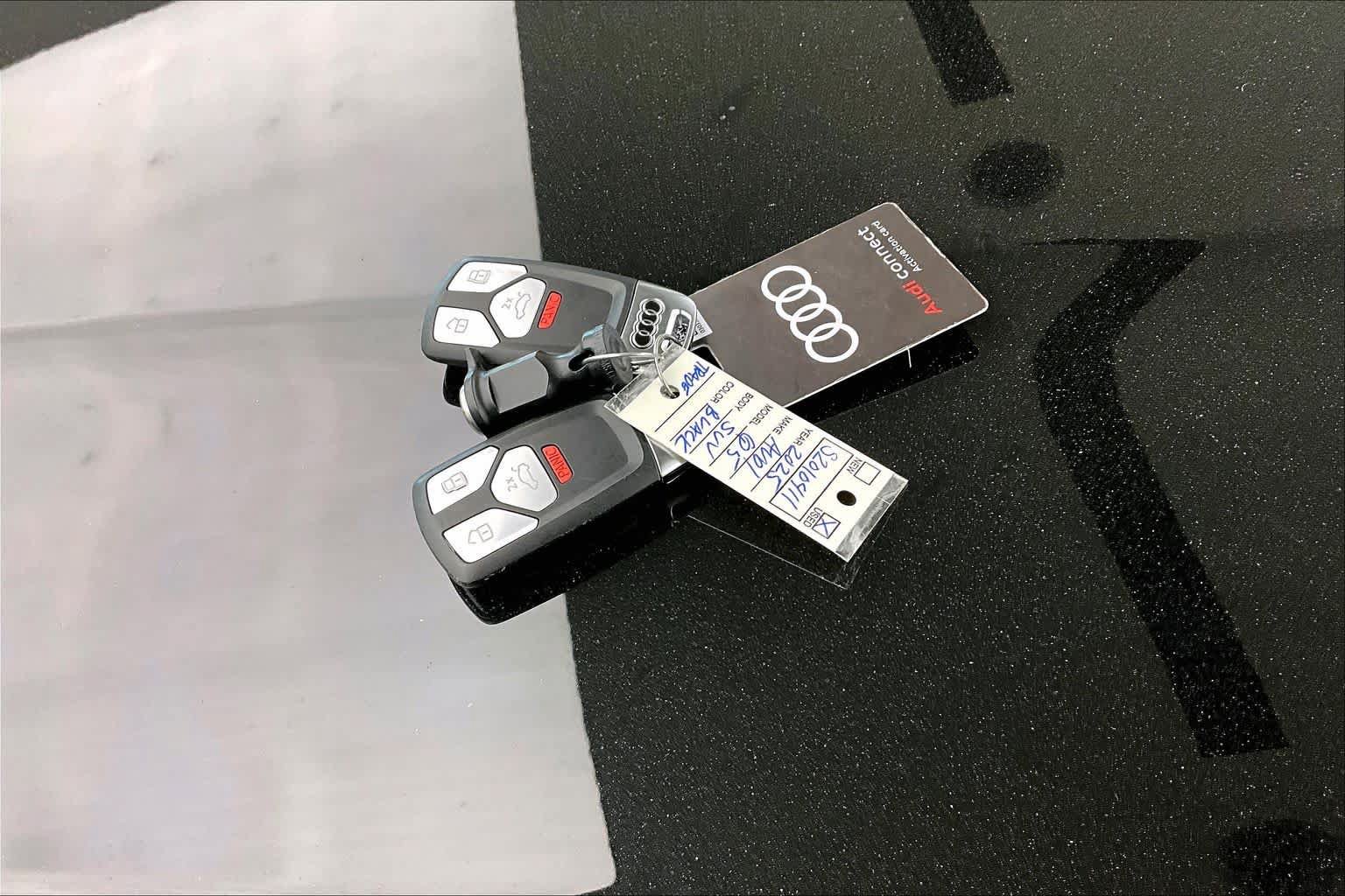 Used 2025 Audi Q5 2.0T Premium Plus w/ Premium Plus Package AWD/4WD image 15