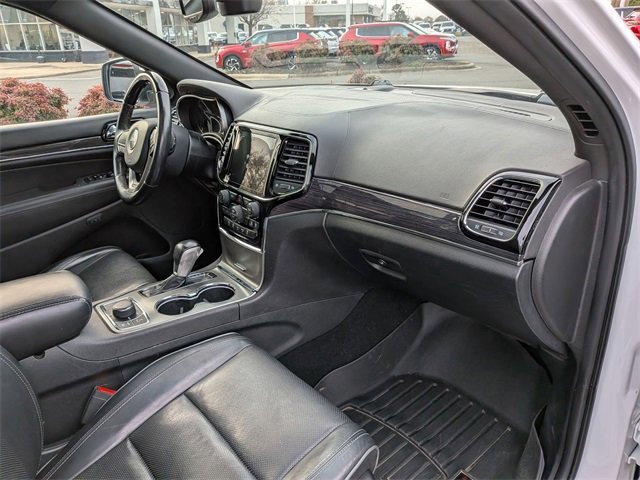 Used 2020 Jeep Grand Cherokee Overland image 38