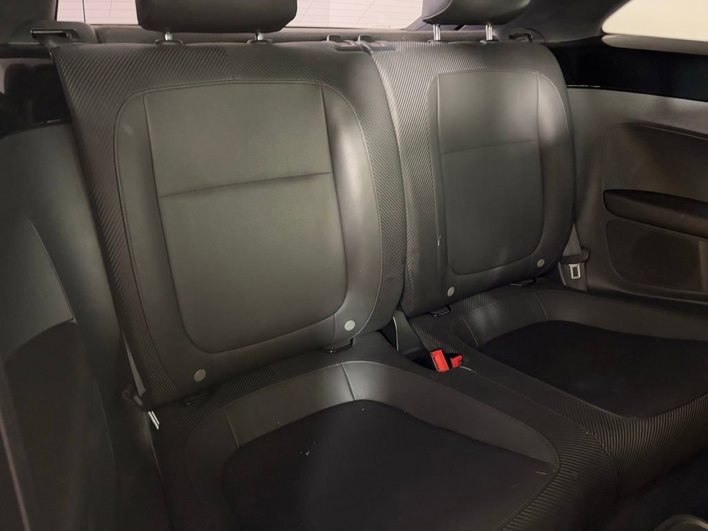 Used 2013 Volkswagen Beetle 2.5 Fender image 13