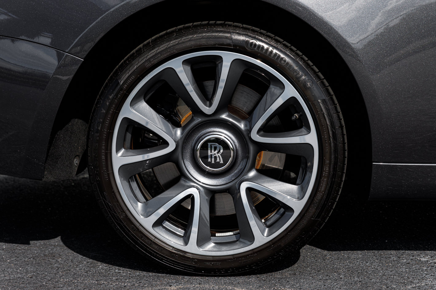 Certified 2019 Rolls-Royce Wraith RWD image 22