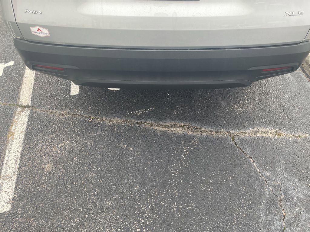 Used 2024 Toyota Grand Highlander XLE image 7