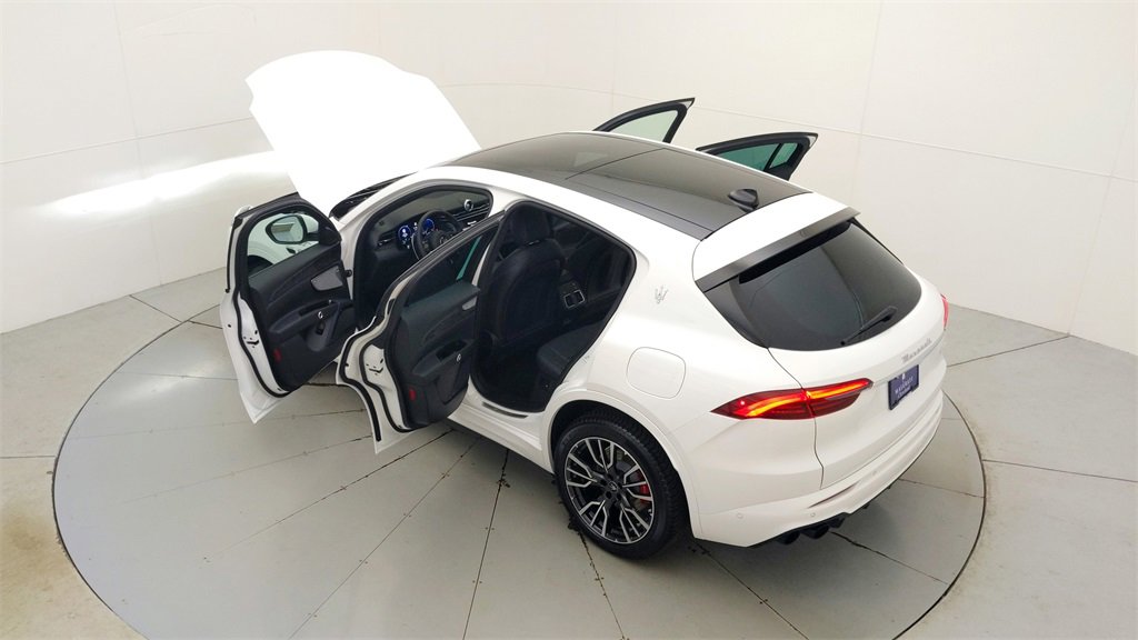 New 2024 Maserati Grecale GT image 35
