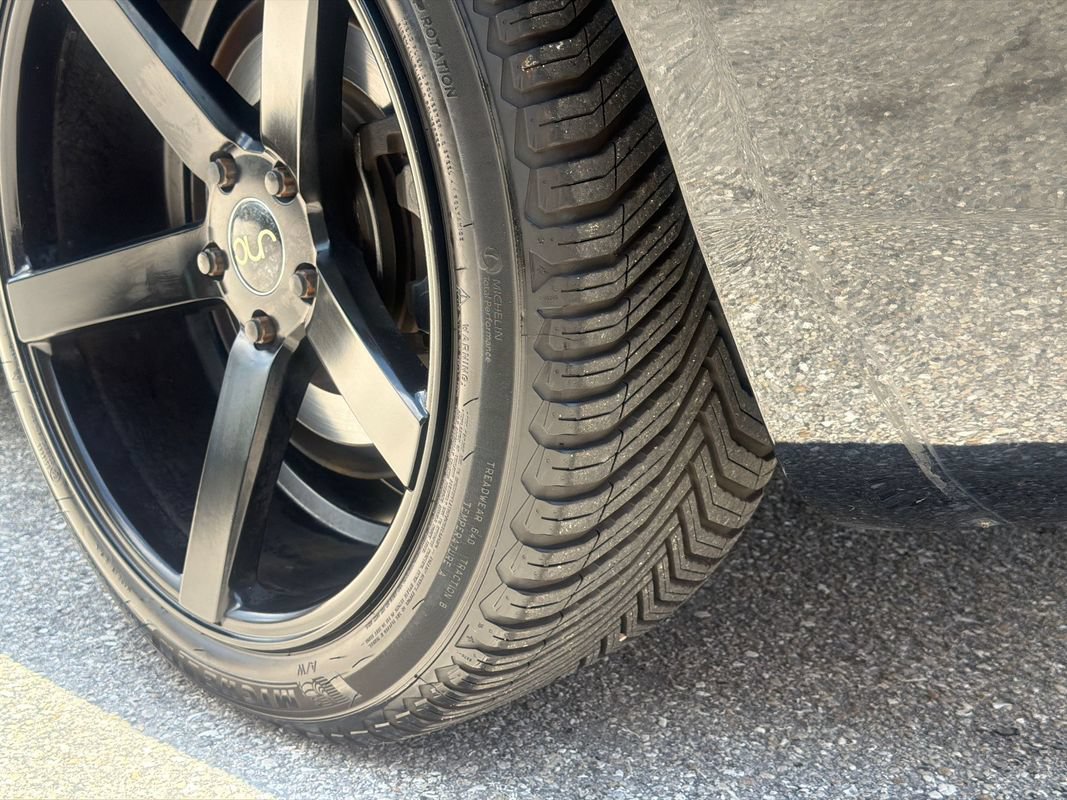Used 2010 Chevrolet Camaro LT RWD image 22