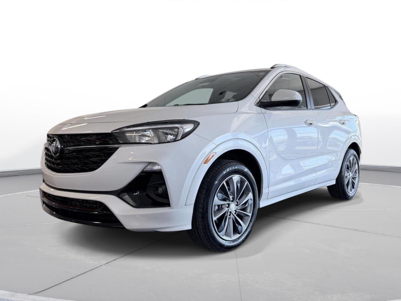 Used 2021 Buick Encore GX Select w/ Sport Touring Package AWD/4WD image 3
