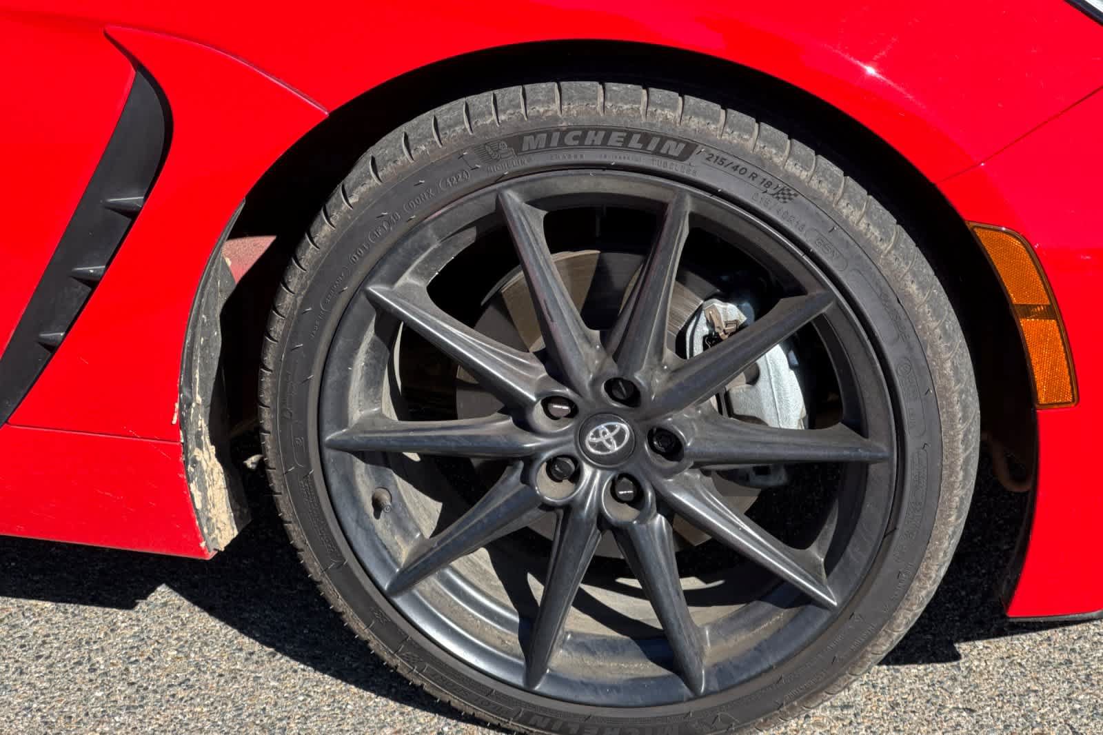 Used 2025 Toyota GR86 Premium RWD image 18