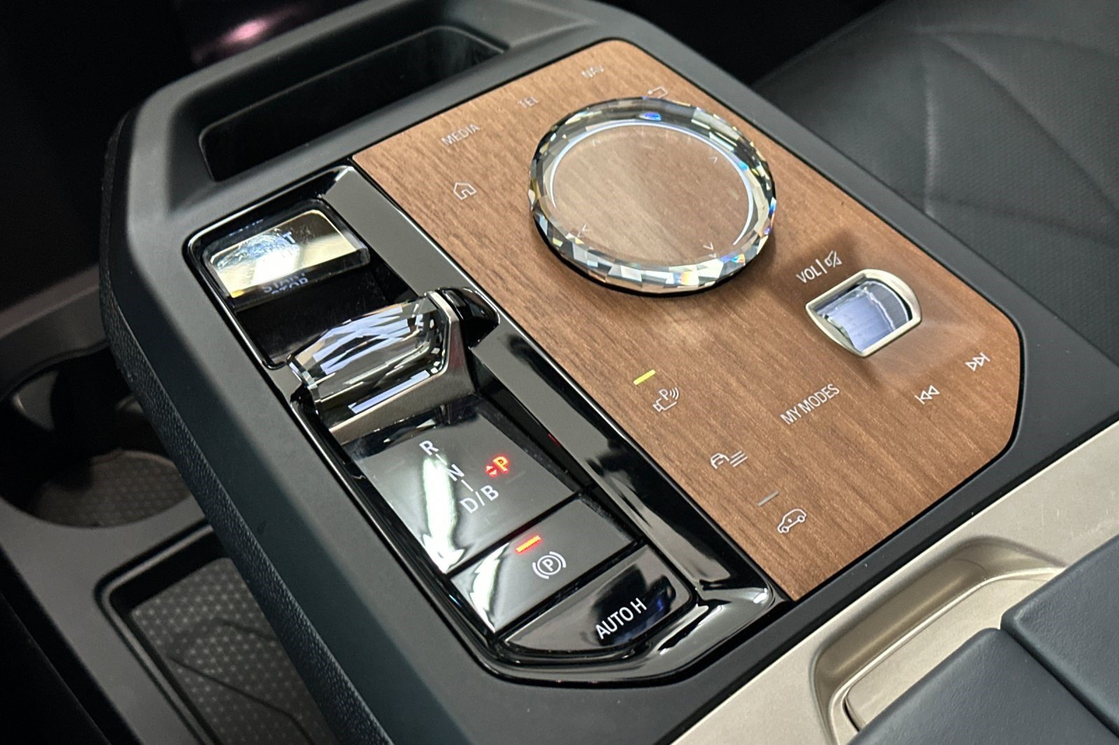 Certified 2024 BMW iX M60 AWD/4WD image 17