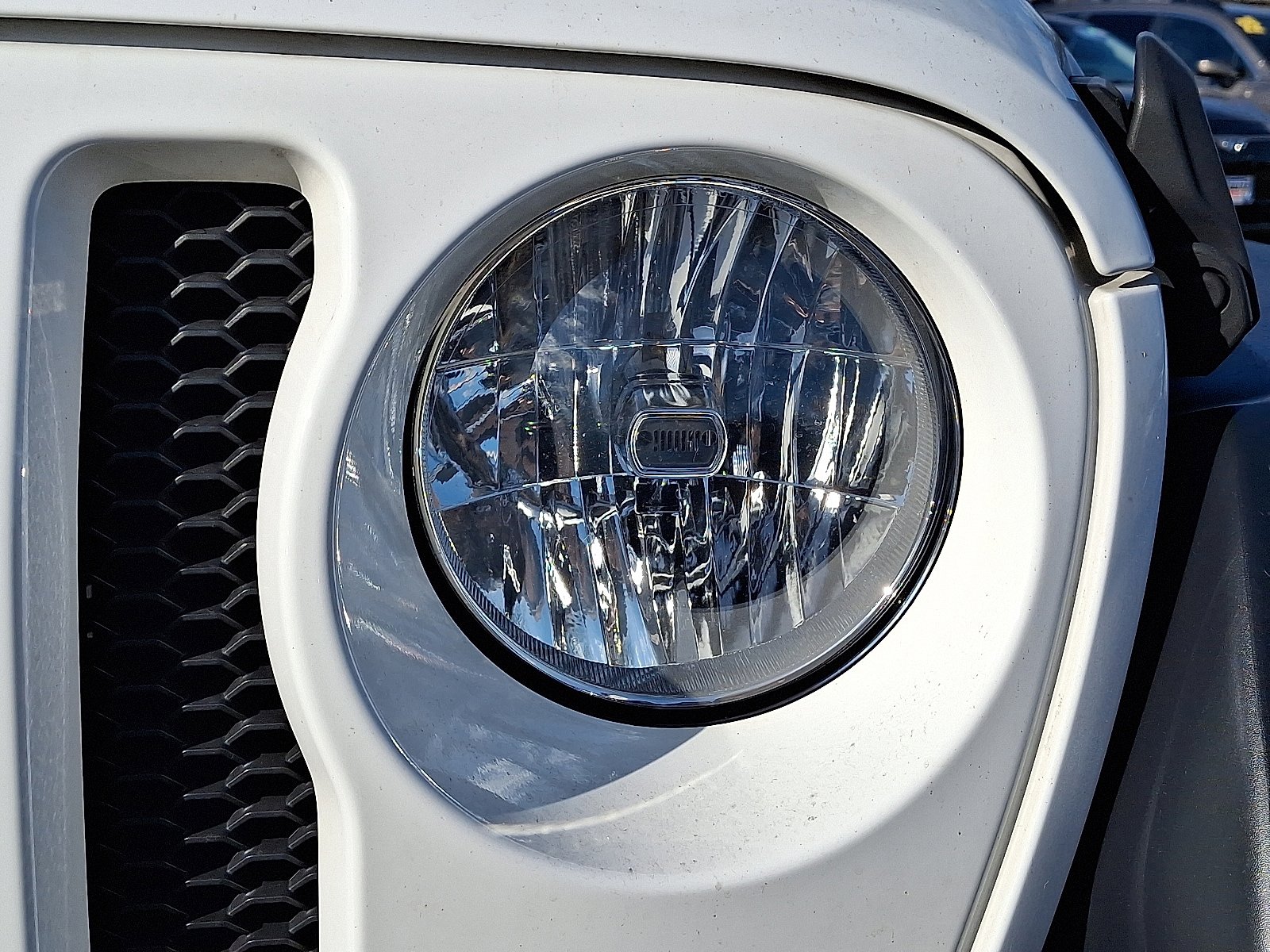 Used 2023 Jeep Wrangler Sport AWD/4WD image 9