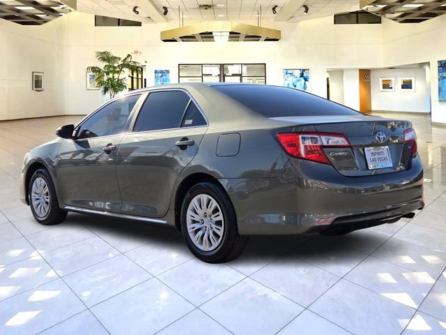 Used 2012 Toyota Camry LE FWD image 7