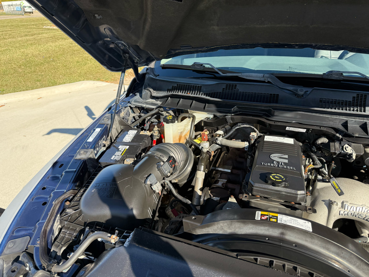 Used 2018 RAM 2500 Tradesman w/ Chrome Appearance Group image 31