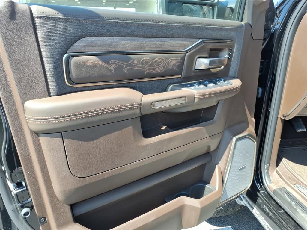 New 2026 RAM 2500 Limited image 12