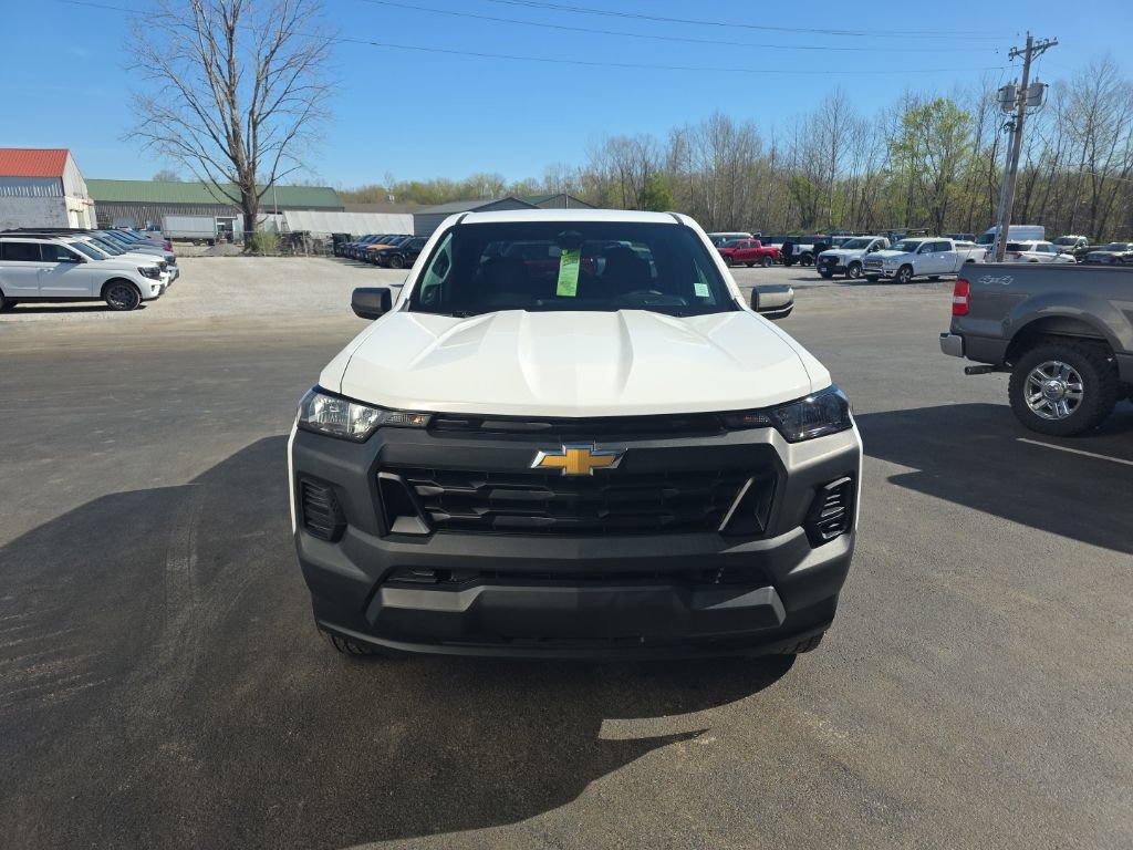 Used 2023 Chevrolet Colorado W/T image 3