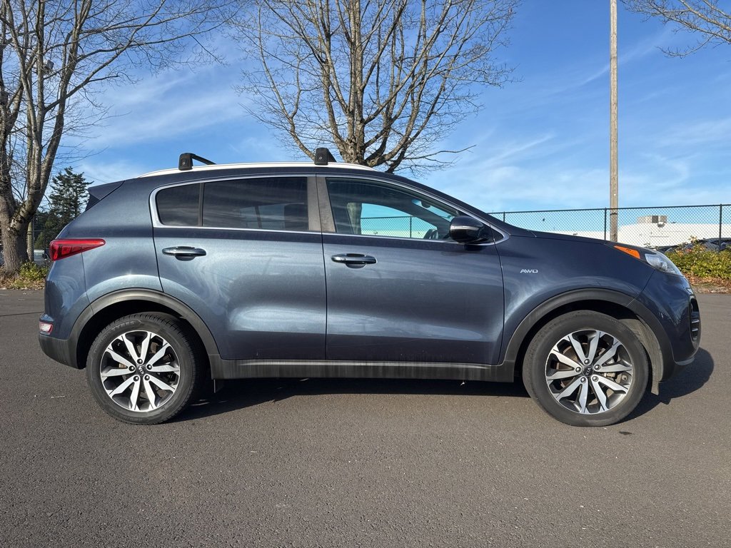 Used 2017 Kia Sportage EX w/ EX Technology Package image 8