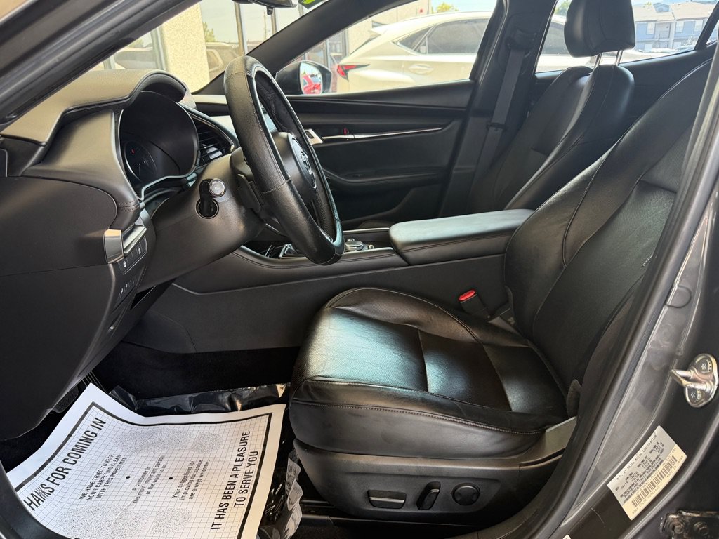 Used 2019 MAZDA MAZDA3 AWD Hatchback w/ Premium Pkg image 5