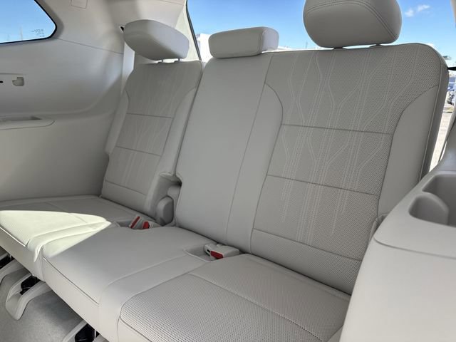 New 2026 Buick Enclave Avenir w/ Super Cruise Package image 24