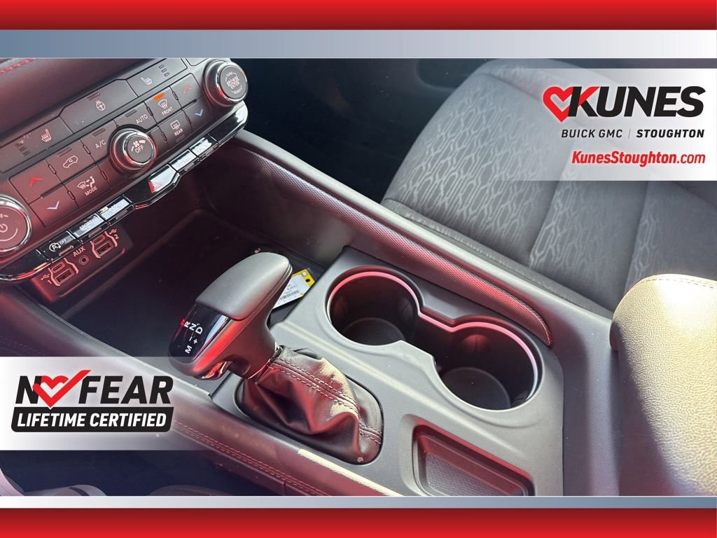 Used 2026 Dodge Durango GT image 34