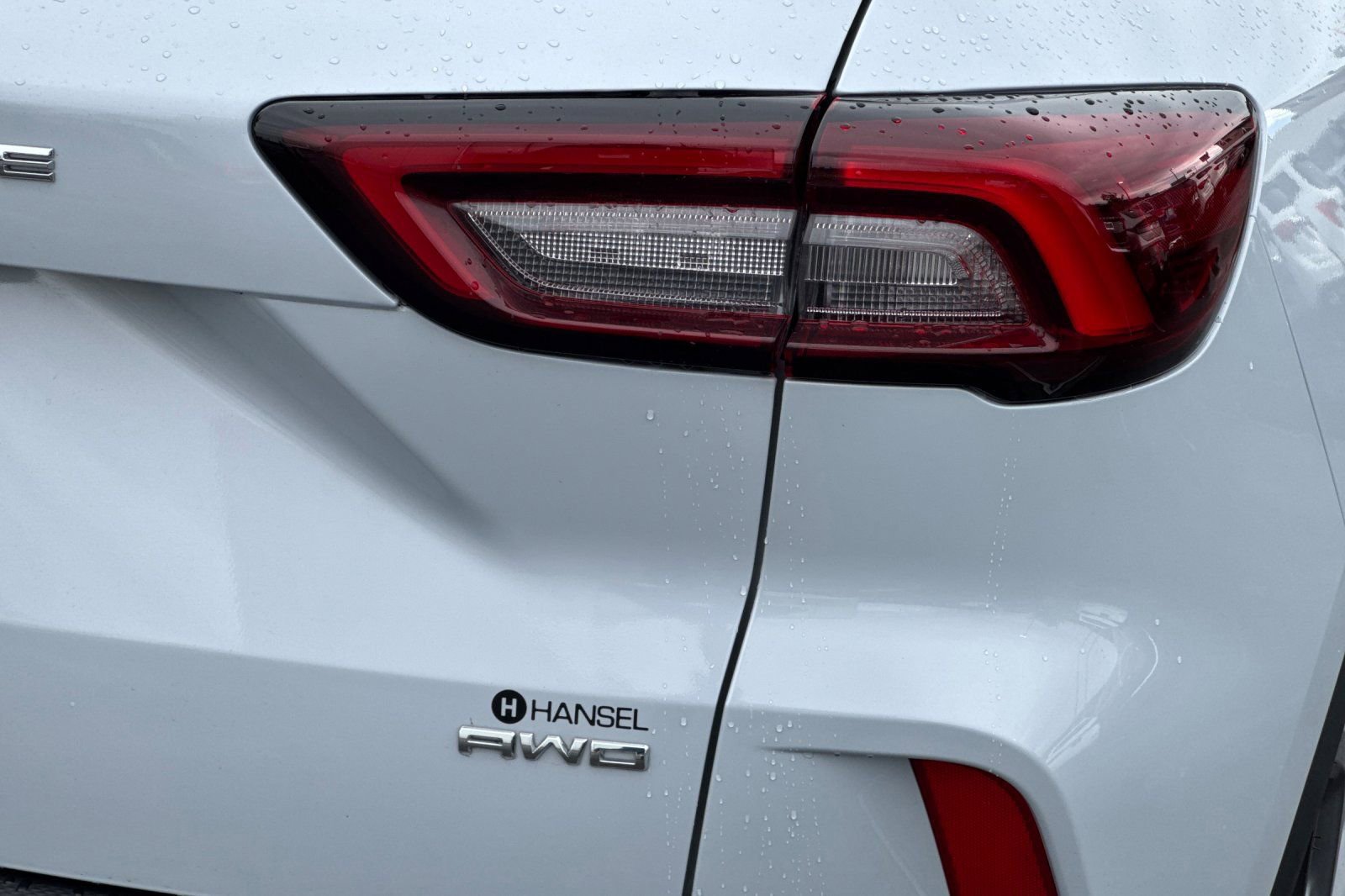 Used 2025 Ford Escape ST-Line w/ Tech Pack #1 AWD/4WD image 12