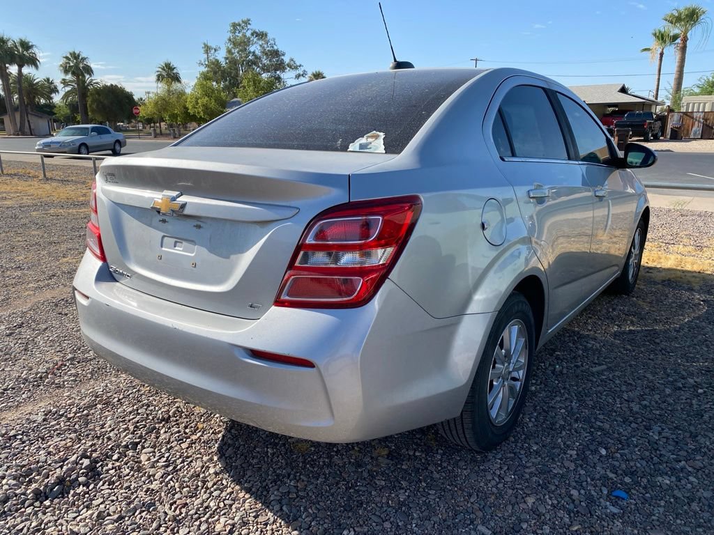 Used 2017 Chevrolet Sonic LT FWD image 4