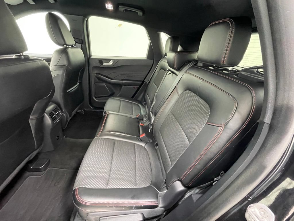 Used 2025 Ford Escape ST-Line AWD/4WD image 10