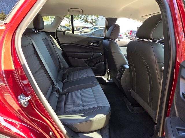 Certified 2025 Chevrolet Trax LT w/ LT Convenience Package image 26