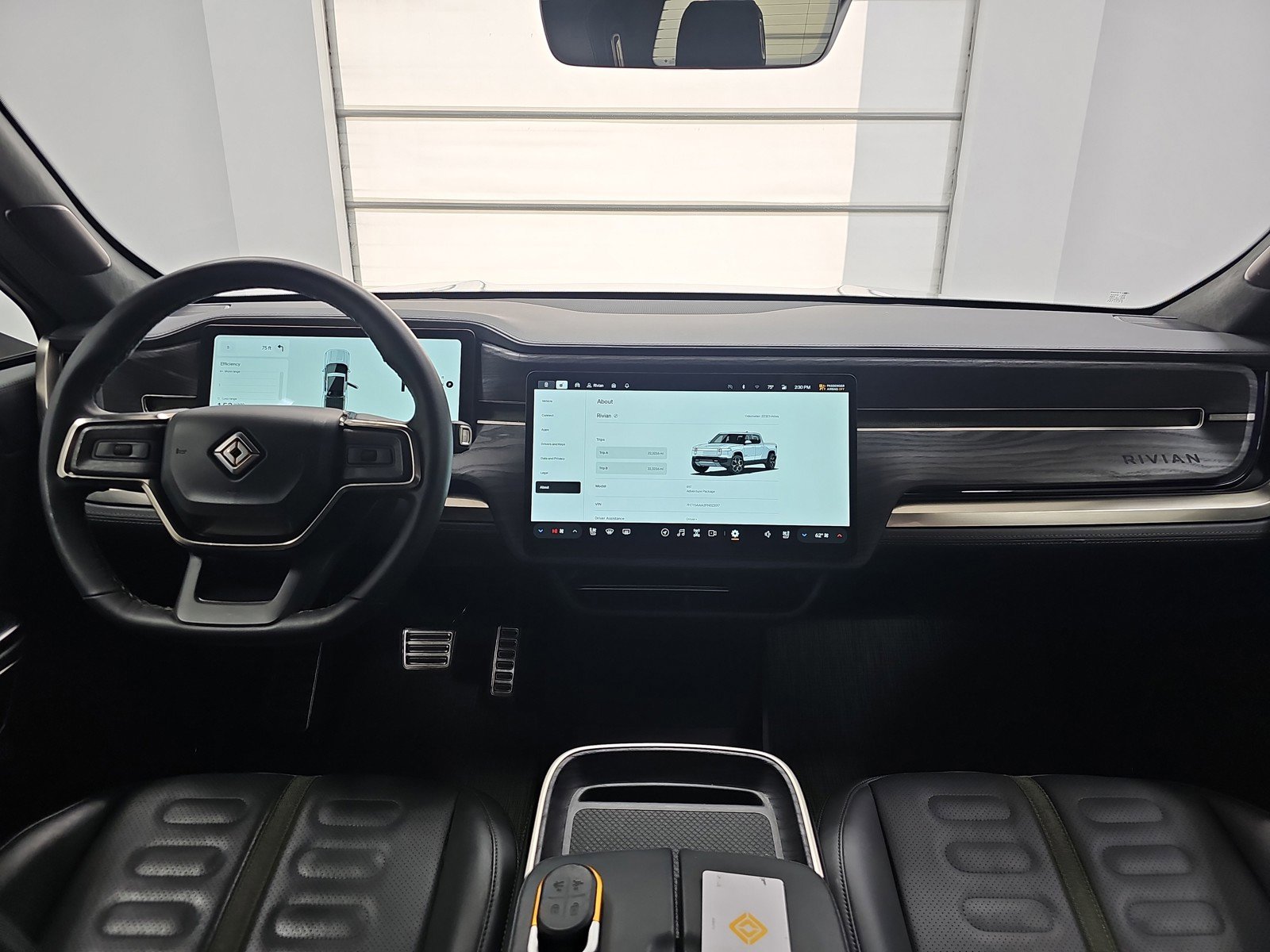 Used 2023 Rivian R1T Adventure image 25