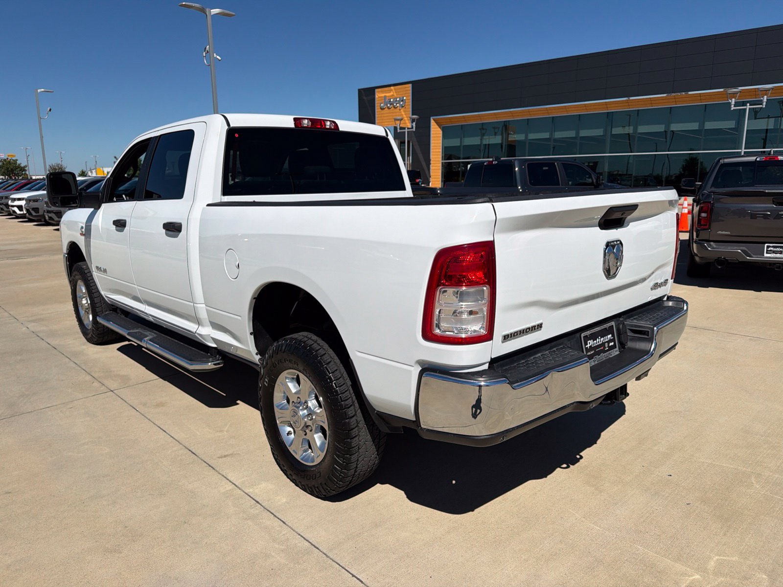 Used 2024 RAM 2500 Big Horn w/ Off Road Package AWD/4WD image 3