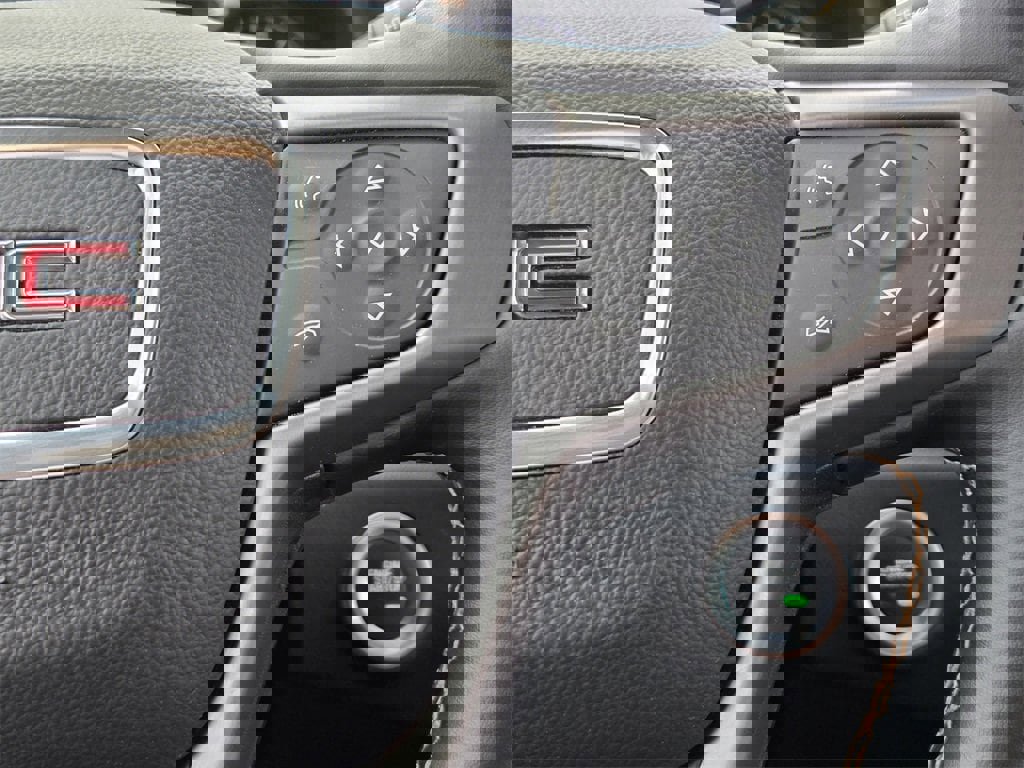 Used 2023 GMC Terrain AT4 w/ LPO, Floor Liner Package image 18