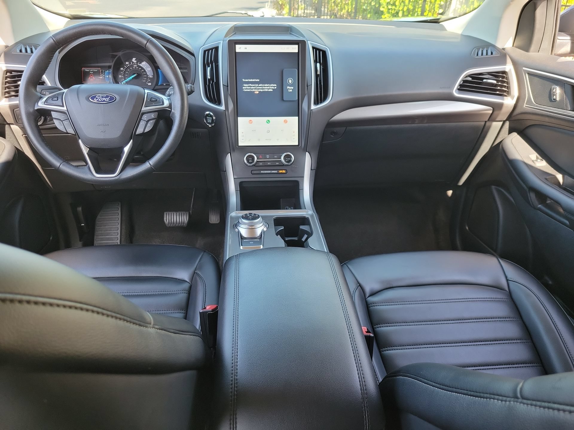 Used 2024 Ford Edge SEL AWD/4WD image 15