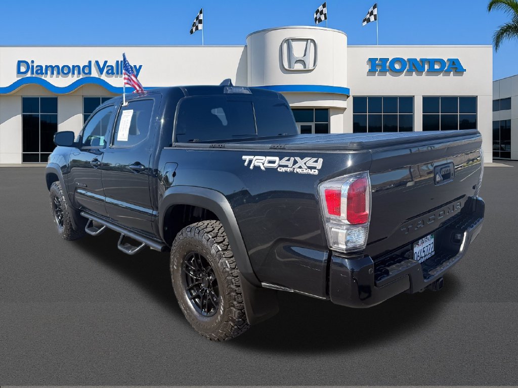 Used 2020 Toyota Tacoma TRD Off-Road w/ Technology Package AWD/4WD image 4
