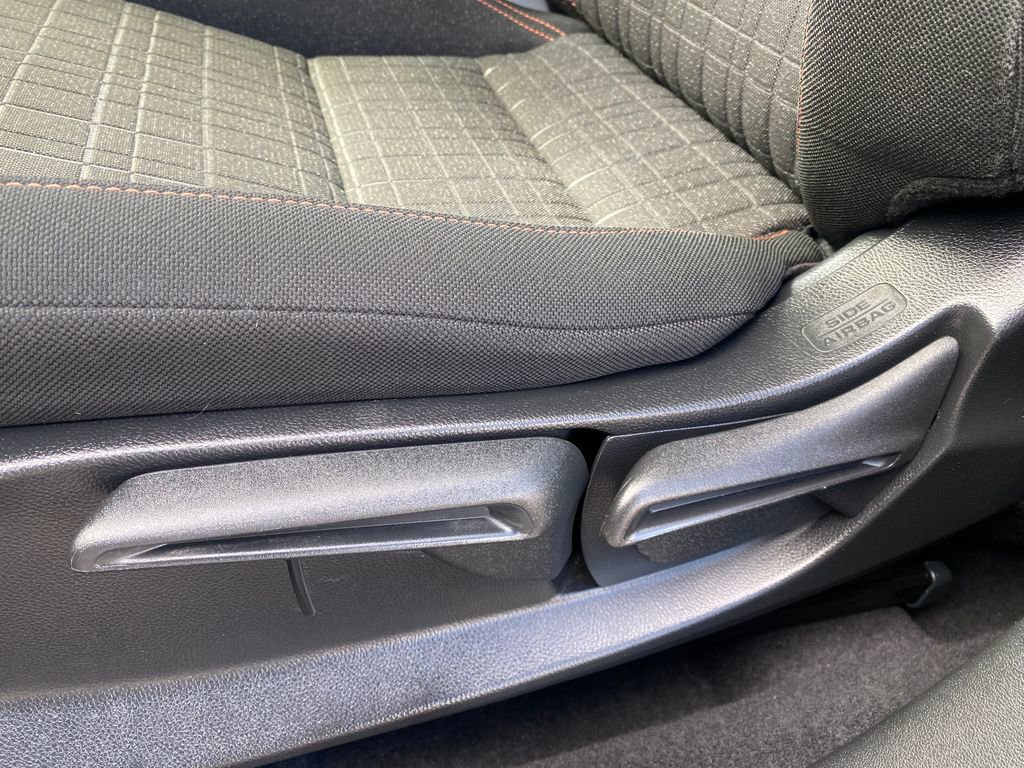 Certified 2024 Honda HR-V Sport image 11
