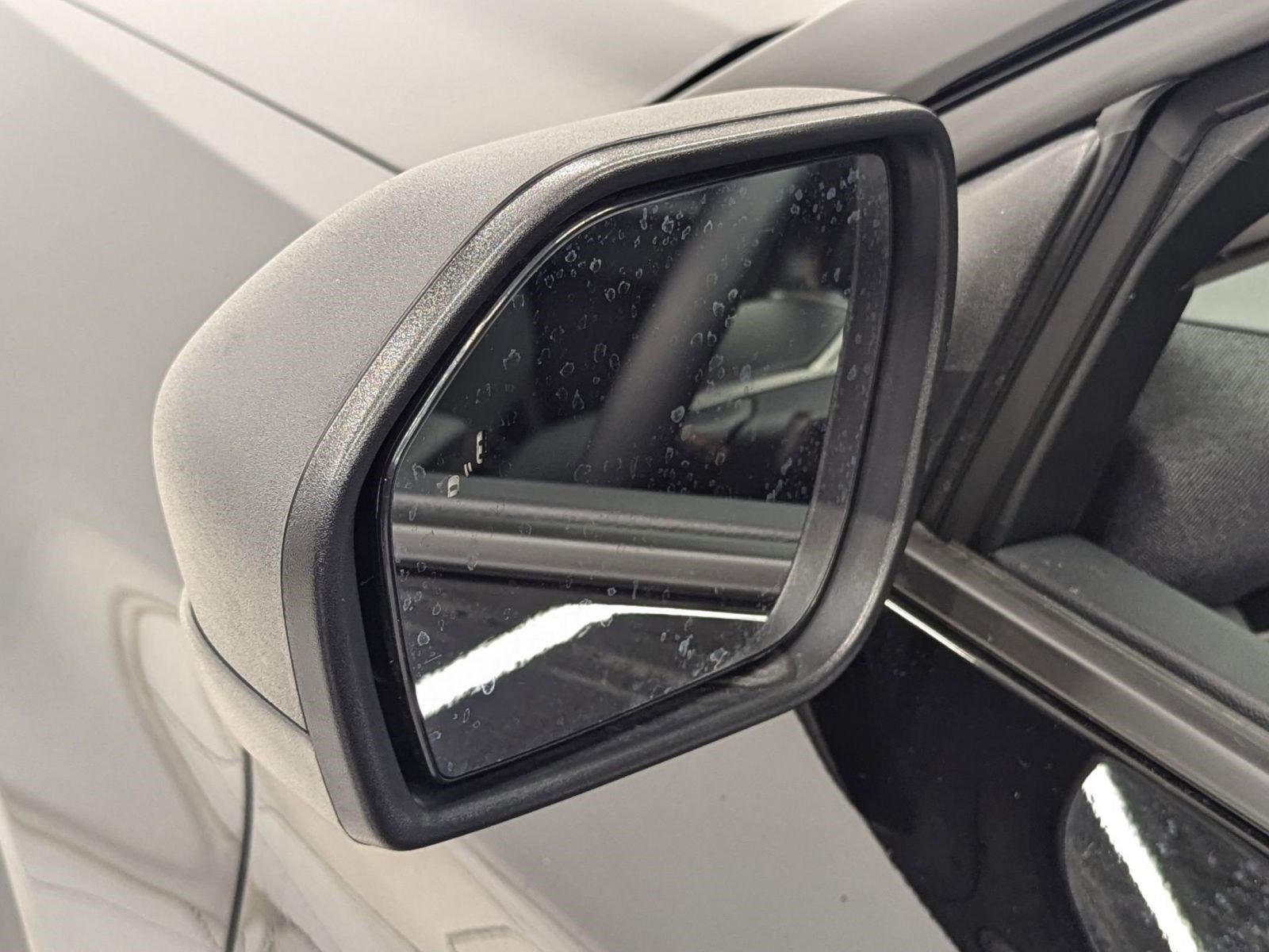 New 2026 Ford Explorer Active w/ Active Comfort Package image 36