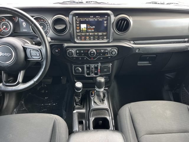 Used 2022 Jeep Gladiator Sport AWD/4WD image 15