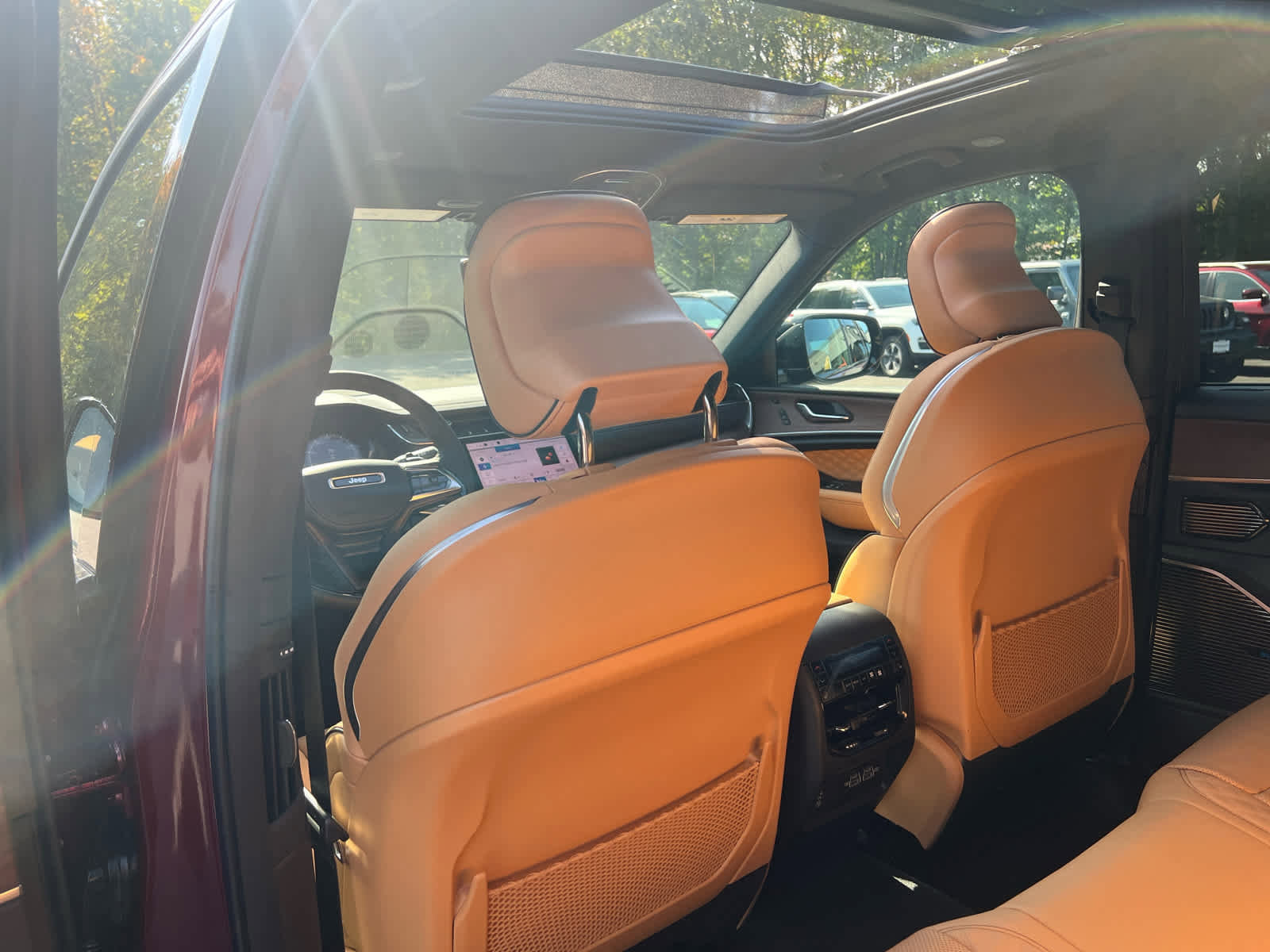 New 2025 Jeep Grand Cherokee Summit image 19