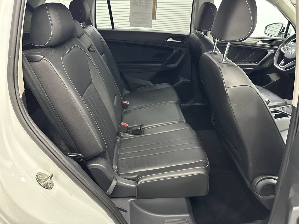 Used 2023 Volkswagen Tiguan SE FWD image 16