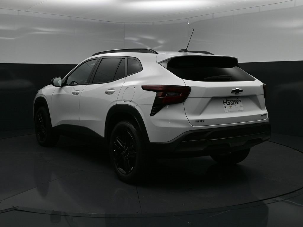 New 2026 Chevrolet Trax ACTIV w/ Driver Confidence Package image 5