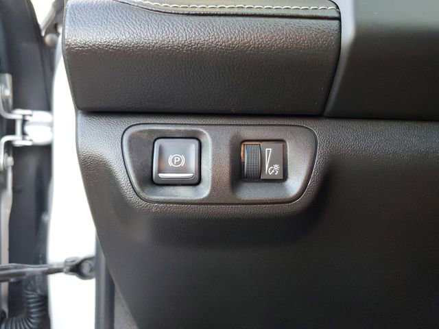 Used 2017 GMC Acadia Denali w/ Technology Package image 29