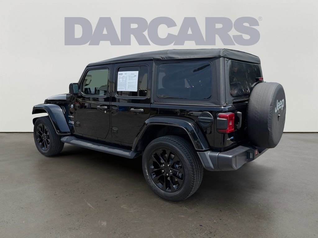 Used 2023 Jeep Wrangler Unlimited Sahara w/ Cold Weather Group AWD/4WD image 5