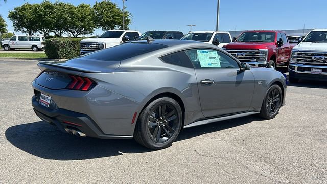 New 2026 Ford Mustang GT RWD image 3