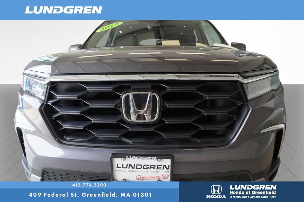 Used 2025 Honda Pilot EX-L image 33