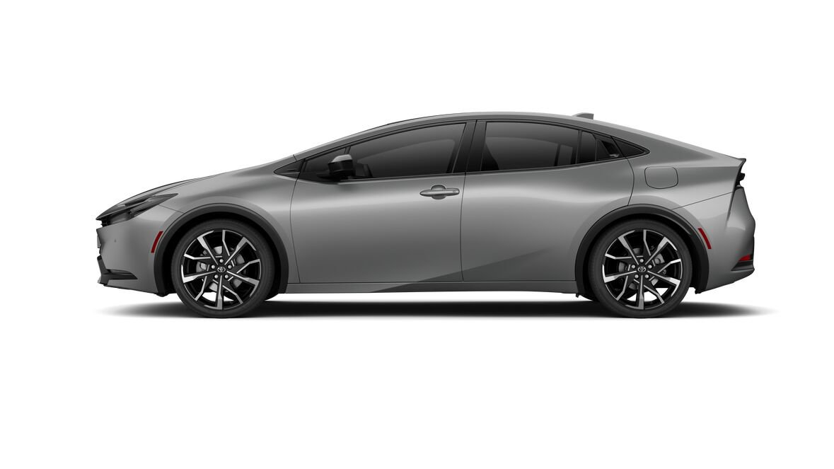 New 2027 Toyota Prius Plug-In Hybrid FWD image 3