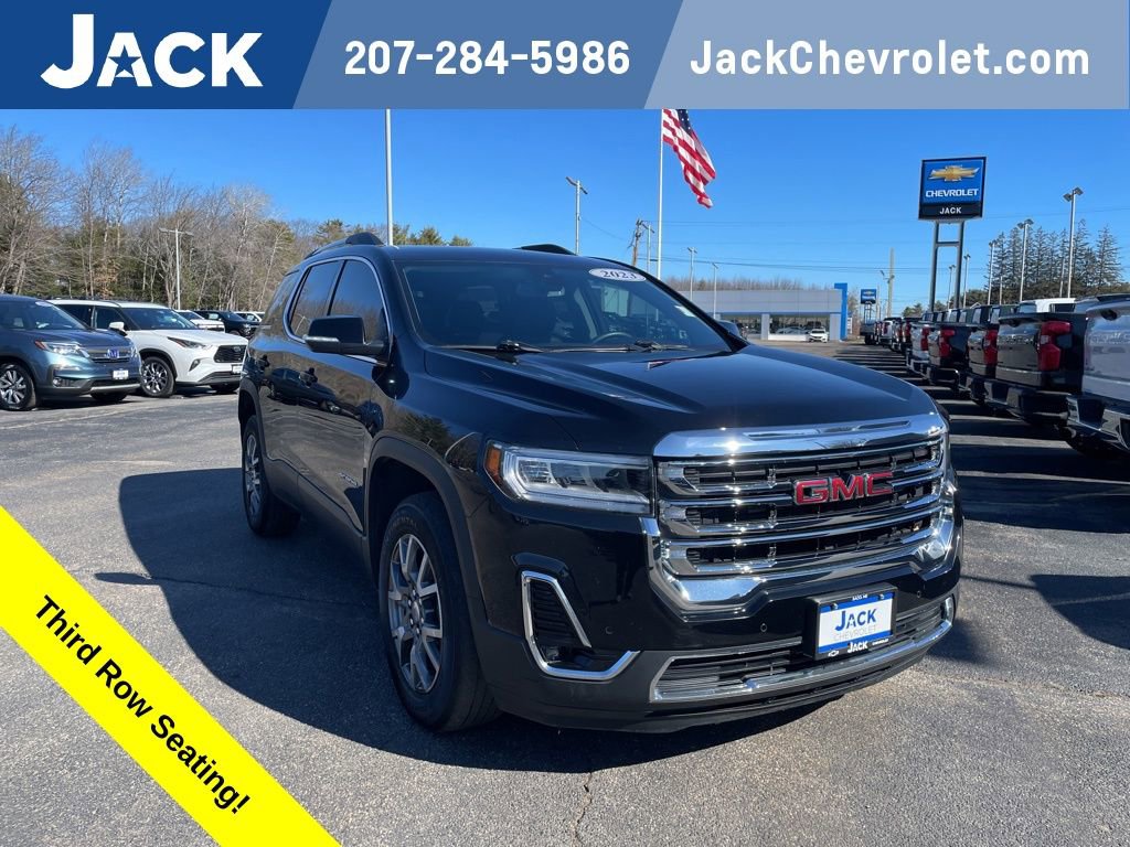 Used 2023 GMC Acadia SLT image 1