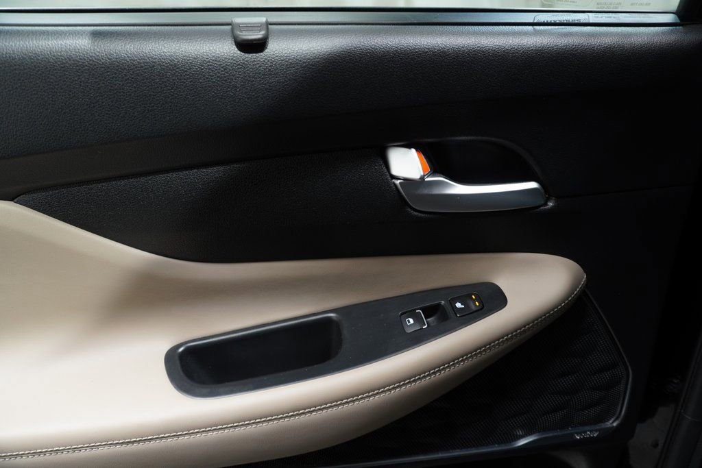 Used 2020 Hyundai Santa Fe Limited image 26