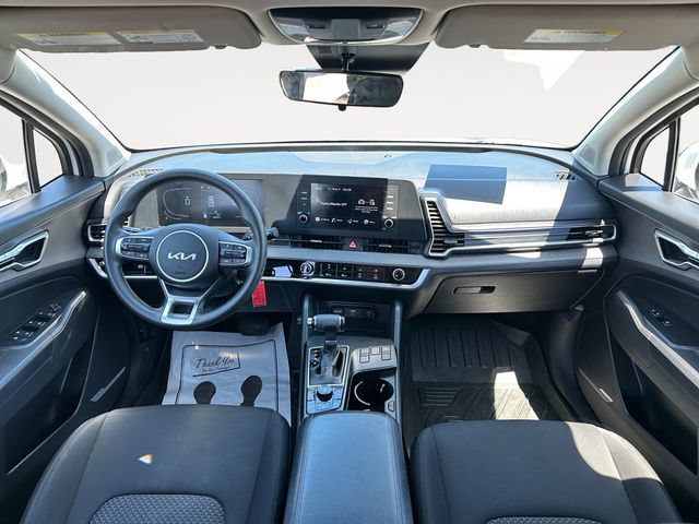 Used 2023 Kia Sportage LX AWD/4WD image 10