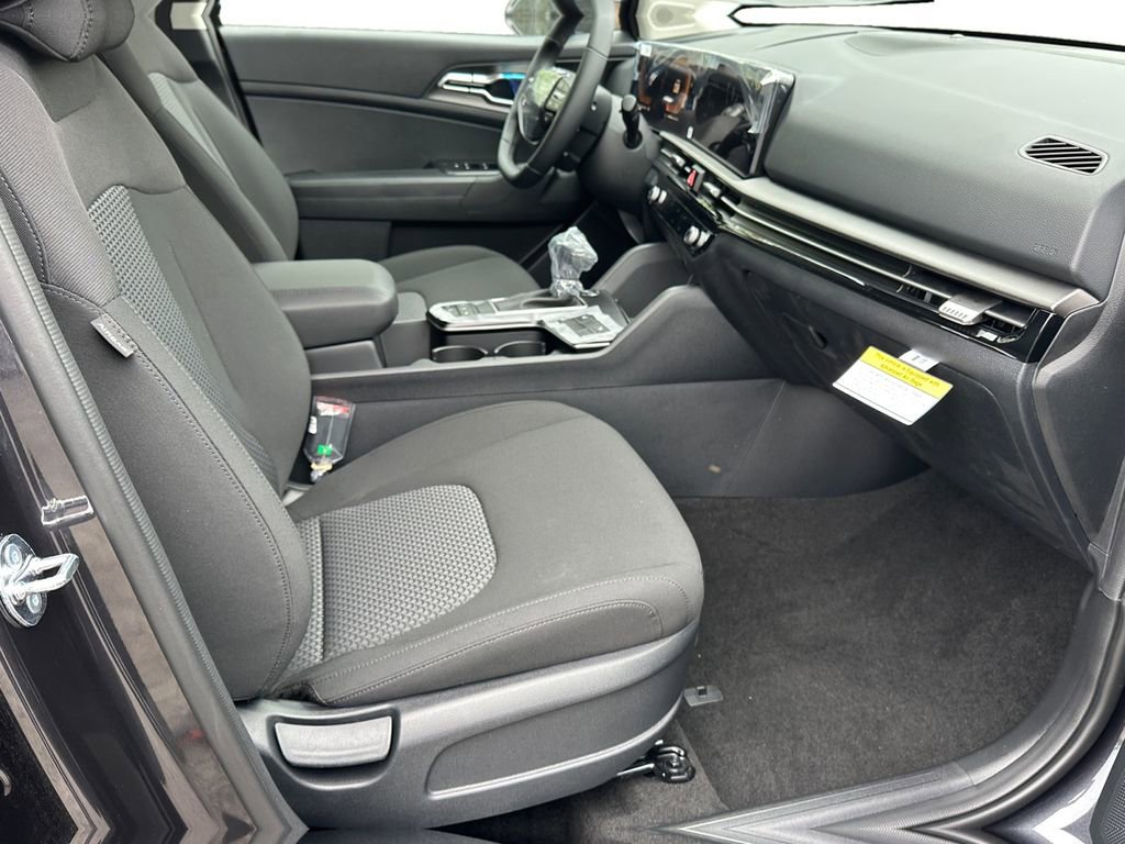 New 2026 Kia Sportage LX AWD/4WD image 15