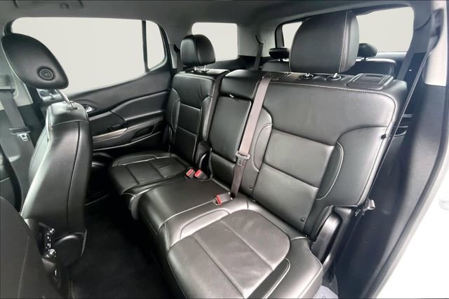 Used 2023 GMC Acadia SLT image 25