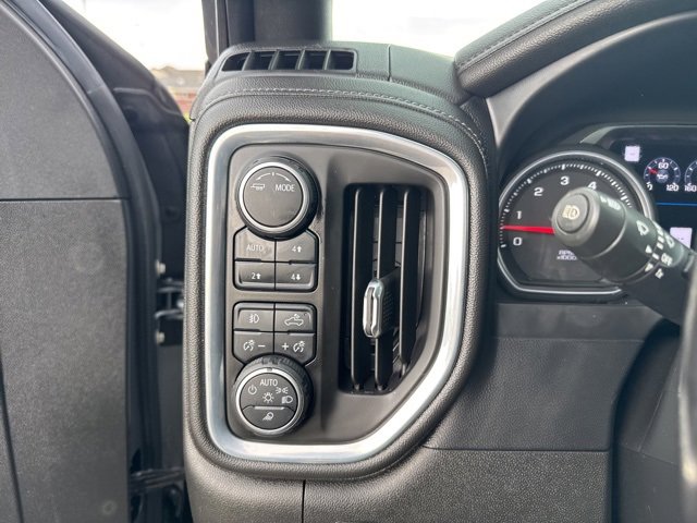 Used 2021 Chevrolet Silverado 1500 High Country image 21