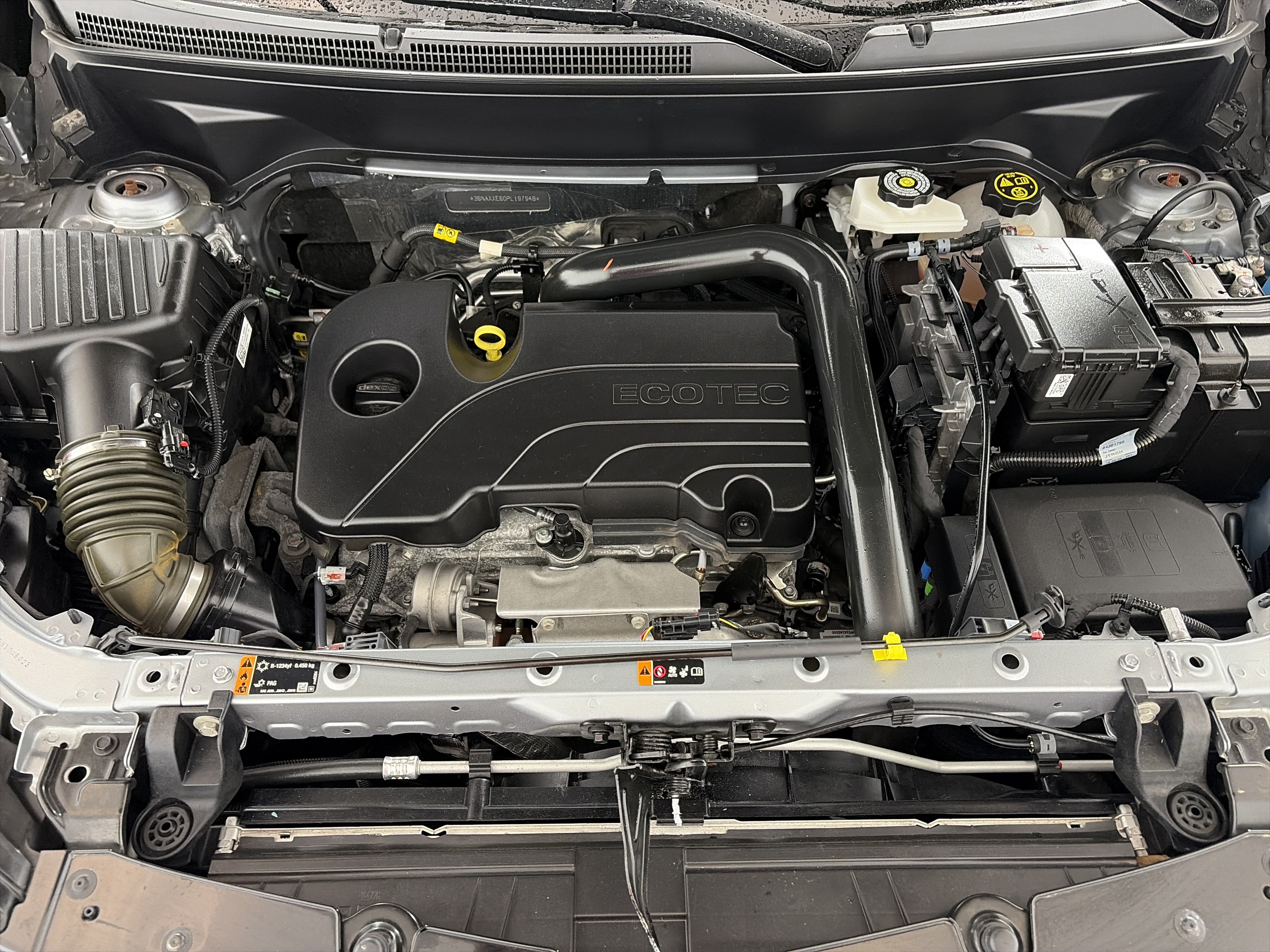 Used 2023 Chevrolet Equinox Premier AWD/4WD image 11